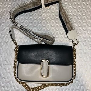 The J Marc jacobs shoulder bag tan and black